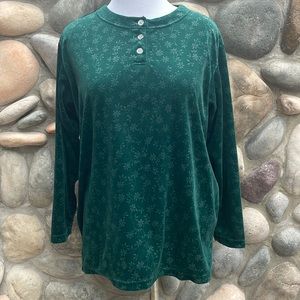 Jaclyn Smith Sport Green Velour Sparkle Snowflake Shirt Large